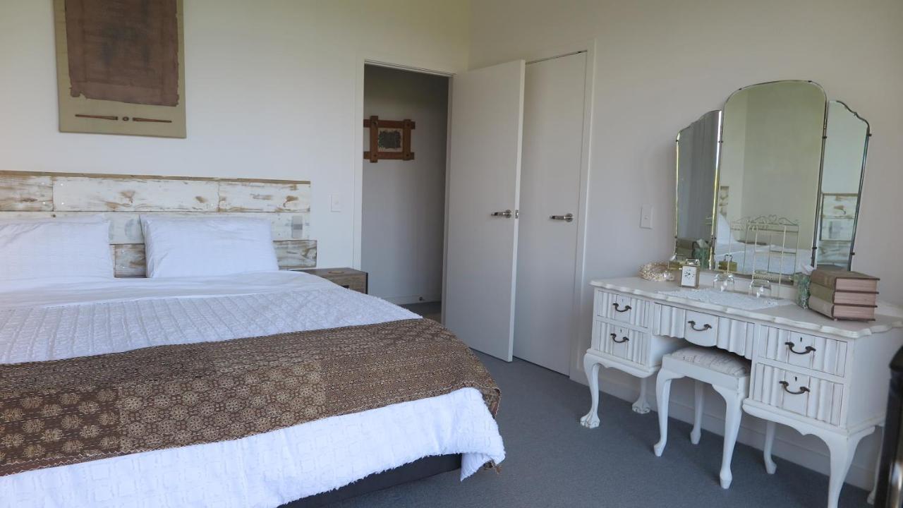 Kakariki Rooms, Kotare House *